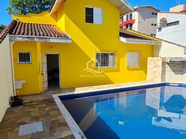 Casa com 400m² 6 quartos e 3 banheiros, à venda, no bairro Boraceia em Bertioga