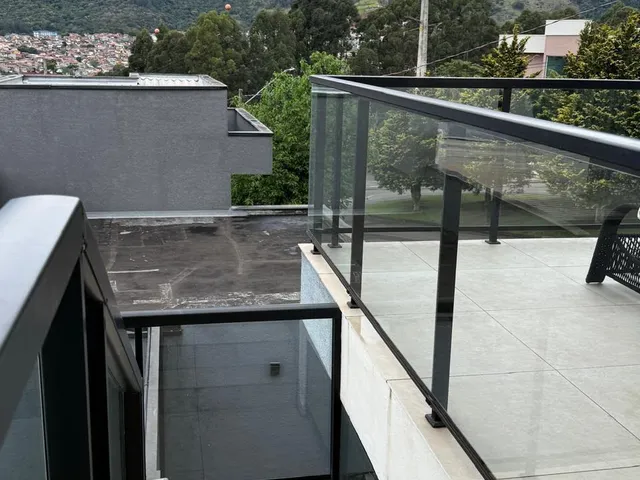 Casa com 511m² 5 quartos e 4 banheiros, à venda, no bairro Vista da Mantiqueira em Extrema