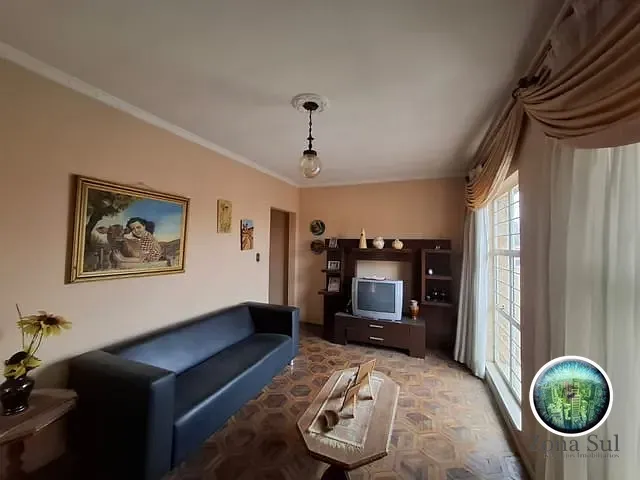 Casa com 262m² 3 quartos e 2 banheiros, à venda, no bairro Centro em Votorantim