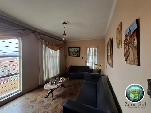 Casa com 262m² 3 quartos e 2 banheiros, à venda, no bairro Centro em Votorantim