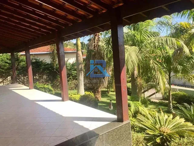 Casa com 1350m² 4 quartos e 4 banheiros, à venda, no bairro Parque da Fazenda em Itatiba