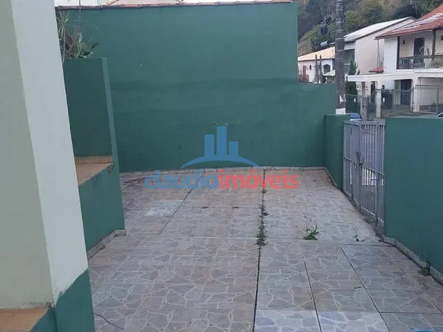 Casa com 386m² 3 quartos e 3 banheiros, à venda, no bairro Santa Rosa em Barra Mansa