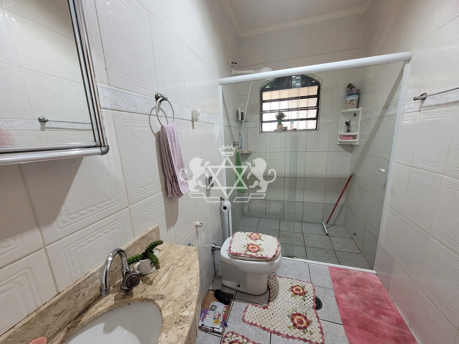 Casa à venda com 3 quartos, 200m² - Foto 7