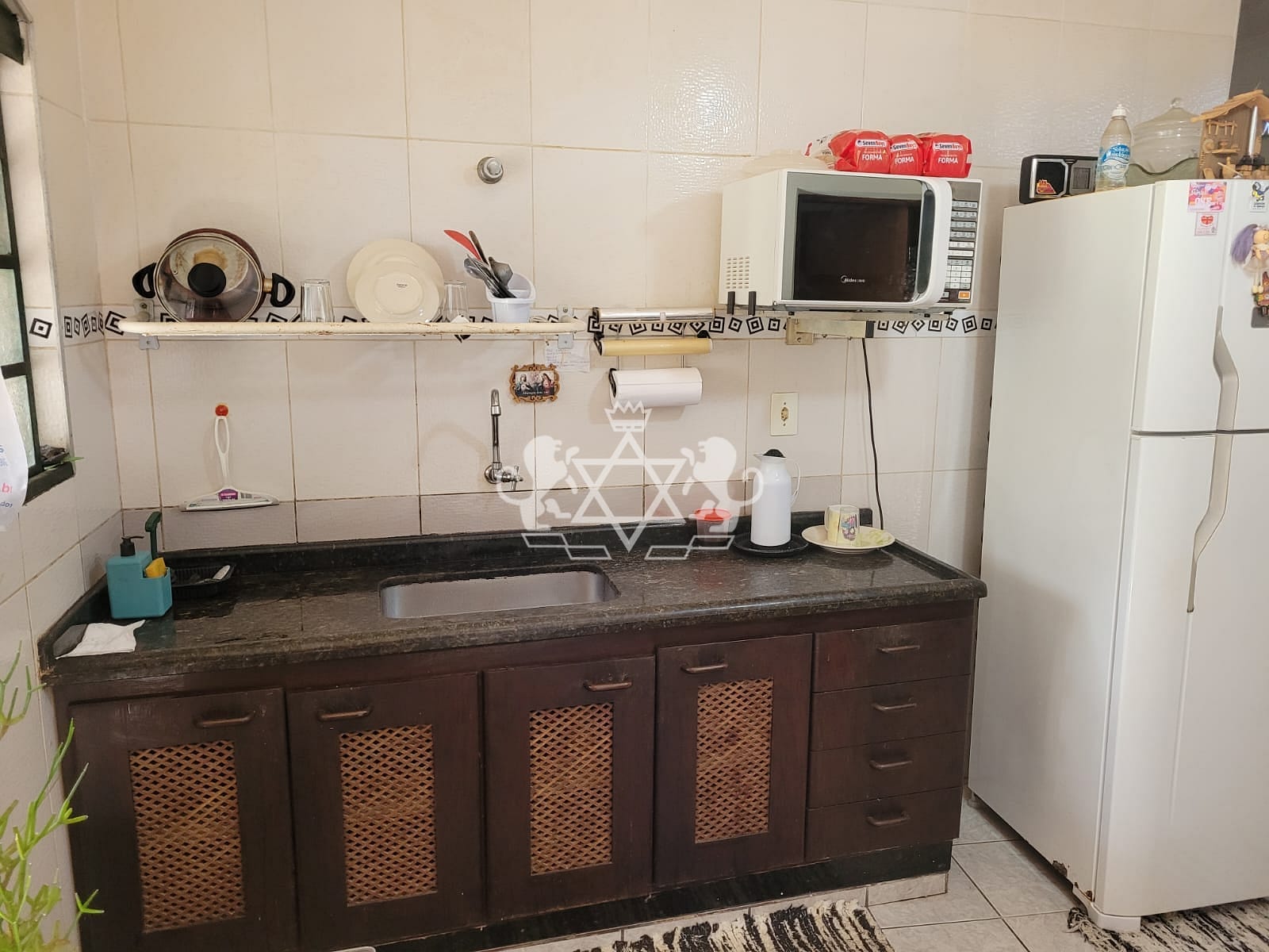 Casa à venda com 3 quartos, 200m² - Foto 4