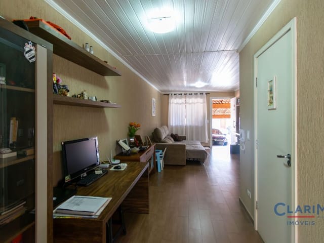 Casa 3 quartos e 2 banheiros, à venda, no bairro VILA SANTA TEREZINHA em Campo Largo