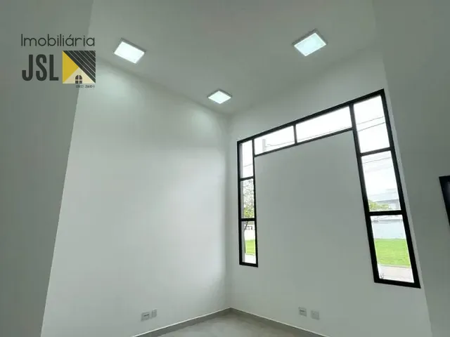 Casa com 300m² 3 quartos e 2 banheiros, à venda, no bairro Condomínio Terras do Vale em Caçapava