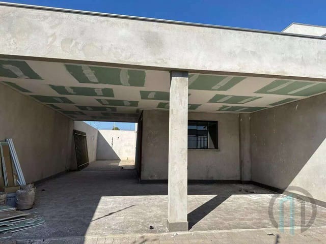 Casa 2 quartos e 1 banheiro, à venda, no bairro Jardim Terra Vermelha em Cambé