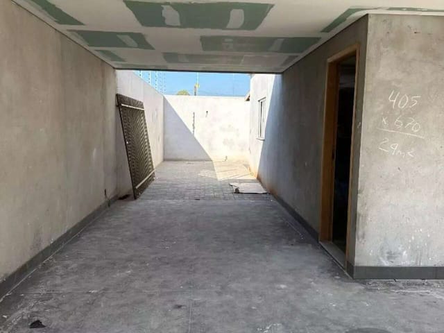 Casa 2 quartos e 1 banheiro, à venda, no bairro Jardim Terra Vermelha em Cambé