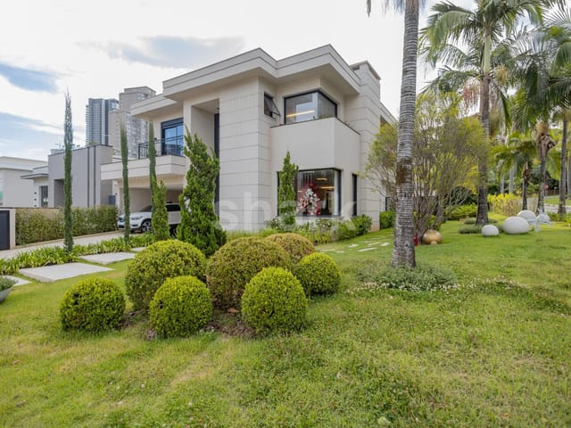 Casa com 502m² 6 quartos e 7 banheiros, à venda, no bairro Alphaville  em SANTANA DE PARNAÍBA