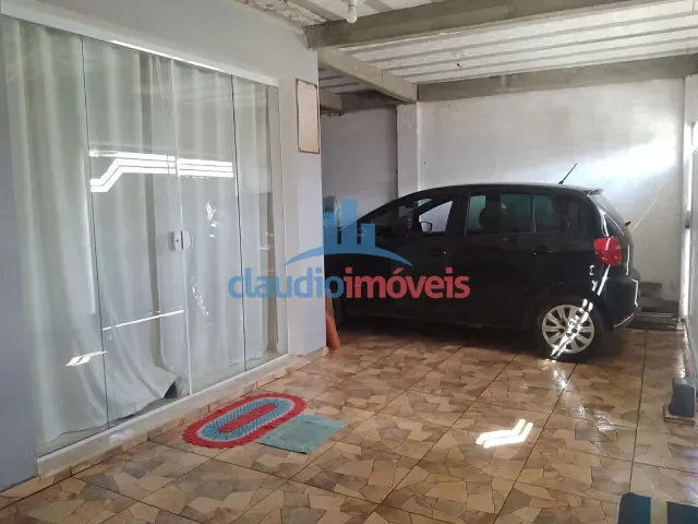 Casa com 136m² 3 quartos e 2 banheiros, à venda, no bairro Colônia Santo Antônio em Barra Mansa