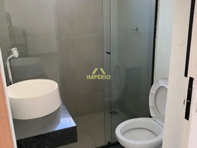 Casa com 300m² 2 quartos e 3 banheiros, à venda ou para alugar, no bairro Jardim Taquaral em Salto