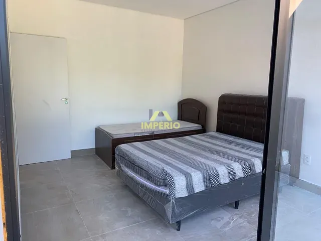 Casa com 300m² 2 quartos e 3 banheiros, à venda ou para alugar, no bairro Jardim Taquaral em Salto
