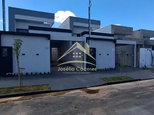 Casa com 180m² 3 quartos e 2 banheiros, à venda, no bairro Jardim Universitário em Cuiabá