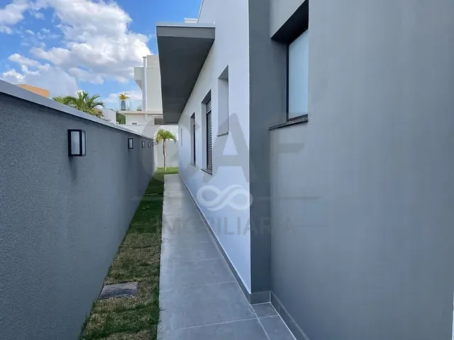 Casa com 477m² 3 quartos e 5 banheiros, para alugar, no bairro Residencial Flor D'Aldeia em Holambra
