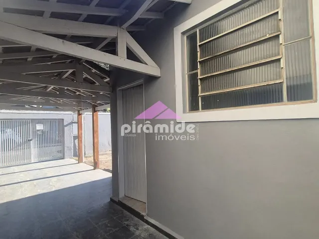 Casa com 227m² 3 quartos e 1 banheiro, à venda, no bairro Monte Castelo em São José Dos Campos