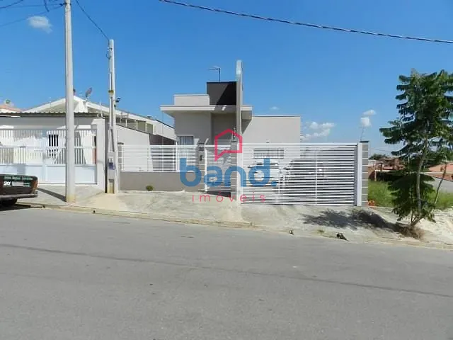 Casa com 250m² 2 quartos e 3 banheiros, à venda, no bairro Jardim Santa Terezinha em Porto Feliz