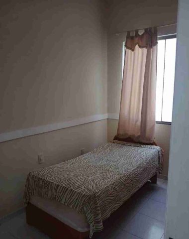 Casa 3 quartos e 2 banheiros, à venda ou para alugar, no bairro Centro em Campos dos Goytacazes