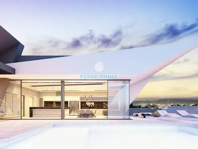 Casa com 1195m² 4 quartos e 3 banheiros, à venda, no bairro Condomínio Reserva do Paratehy em São José dos Campos