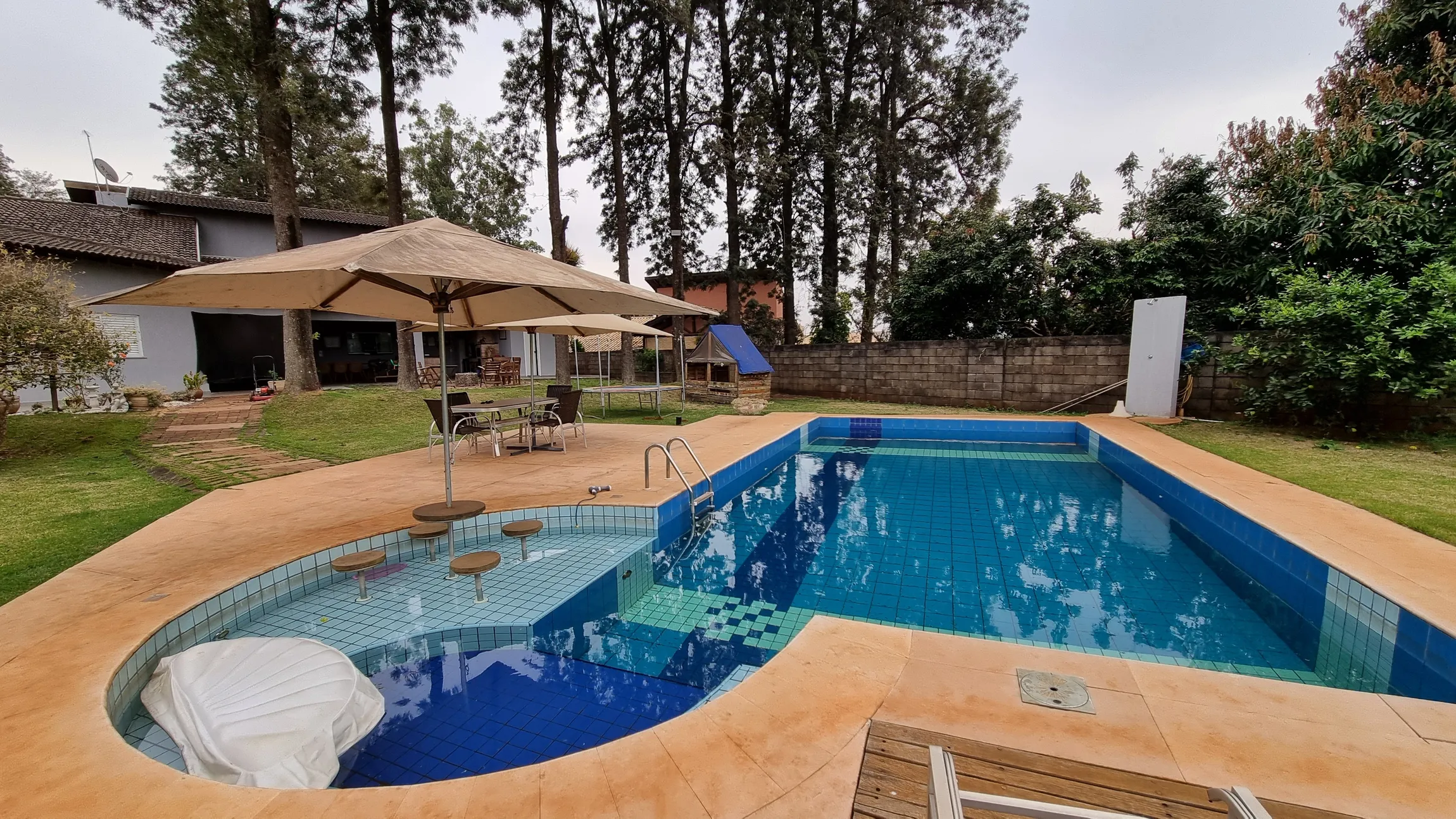 Casa, 4 quartos, 356 m² - Foto 35