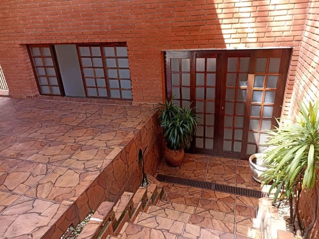 Casa com 248m² 3 quartos e 2 banheiros, à venda, no bairro Parque São Domingos em São Paulo