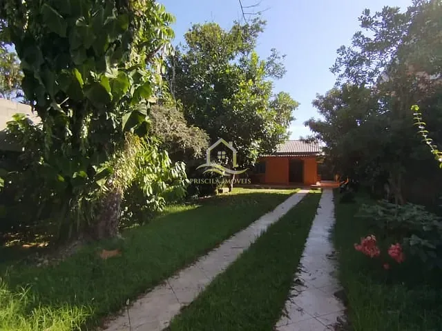 Casa com 450m² 2 quartos e 2 banheiros, à venda, no bairro Boraceia em Bertioga