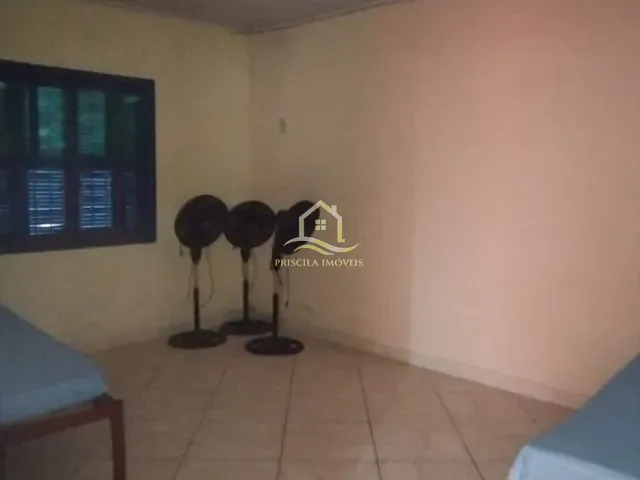 Casa com 450m² 2 quartos e 2 banheiros, à venda, no bairro Boraceia em Bertioga