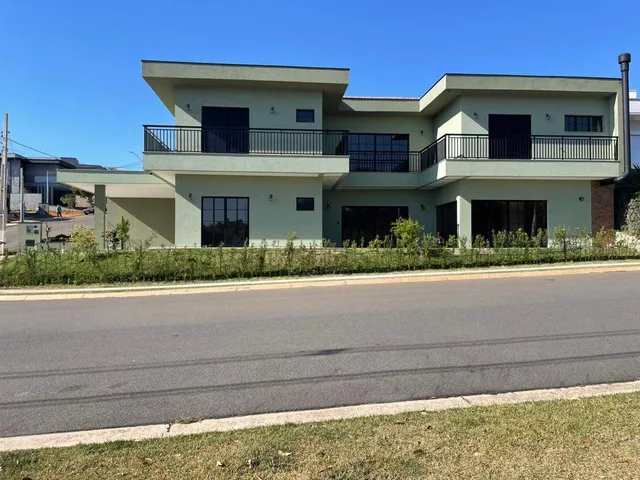 Casa com 350m² 5 quartos e 5 banheiros, à venda, no bairro Bom Retiro em Bragança Paulista