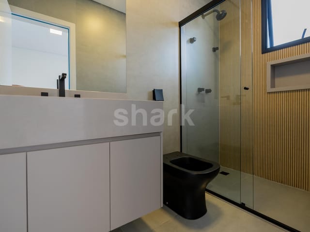 Casa com 422m² 4 quartos e 6 banheiros, à venda, no bairro Alphaville em Santana de Parnaíba