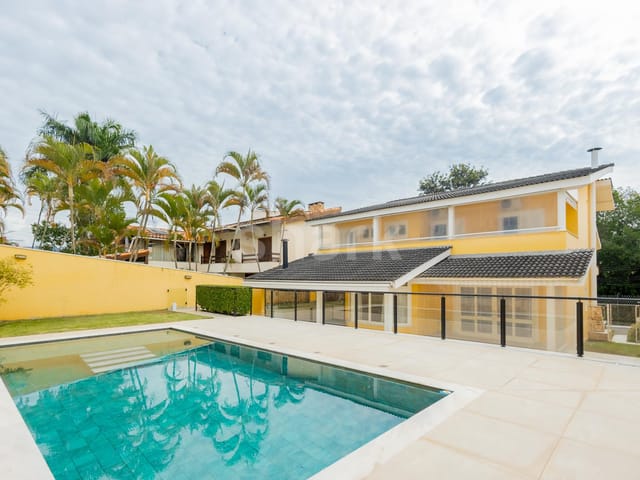 Casa com 608m² 4 quartos e 5 banheiros, à venda, no bairro Alphaville em Santana de Parnaíba