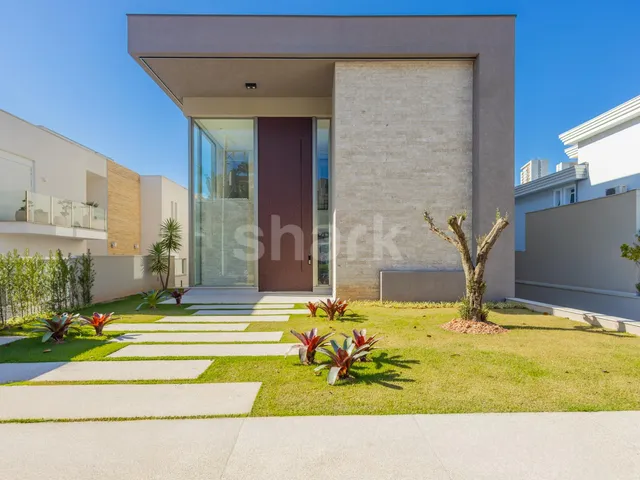 Casa com 678m² 4 quartos e 6 banheiros, à venda, no bairro Tamboré em Santana de Parnaíba
