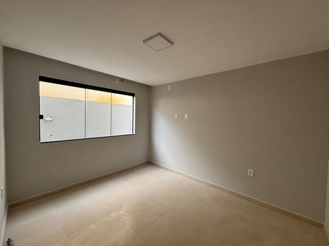 Casa com 390m² 4 quartos e 4 banheiros, à venda, no bairro Alphaville em Rio das Ostras