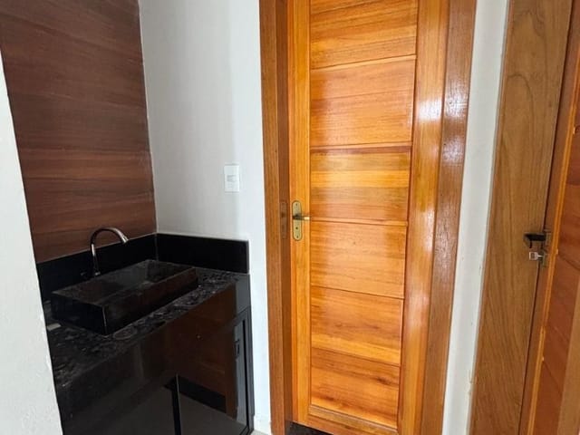 Casa com 390m² 4 quartos e 4 banheiros, à venda, no bairro Alphaville em Rio das Ostras