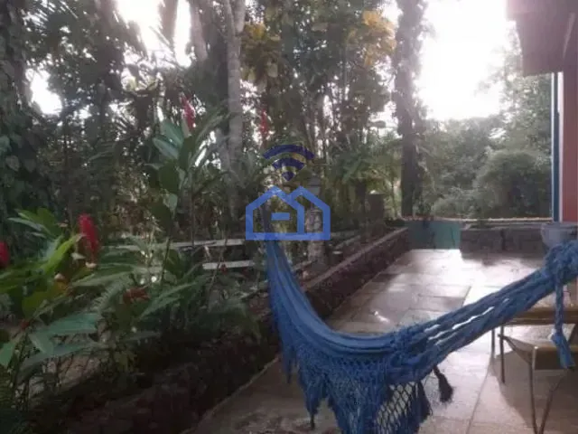 Casa com 366m² 7 quartos e 4 banheiros, à venda, no bairro Martim de Sá em Caraguatatuba