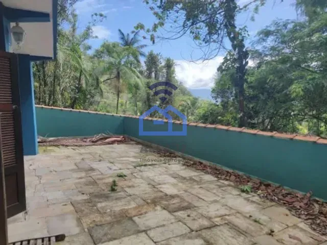 Casa com 366m² 7 quartos e 4 banheiros, à venda, no bairro Martim de Sá em Caraguatatuba