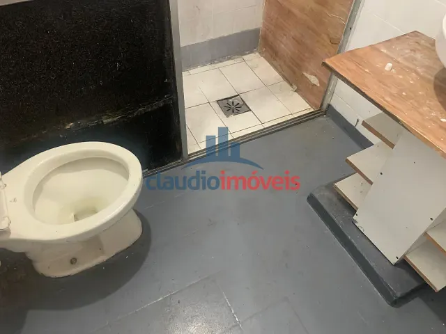 Casa 2 quartos e 1 banheiro, à venda, no bairro Vila Ursulino em Barra Mansa