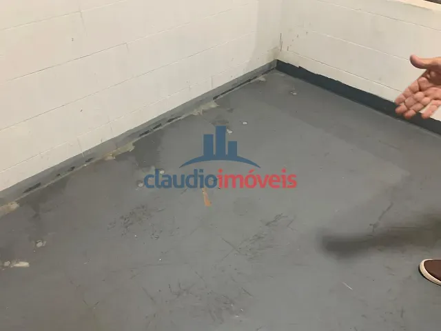 Casa 2 quartos e 1 banheiro, à venda, no bairro Vila Ursulino em Barra Mansa