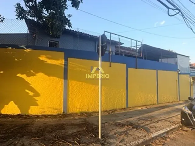 Sala com 343m², para alugar, no bairro Jardim Celani em Salto