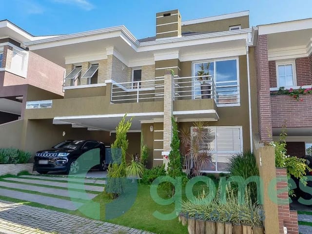 Casa com 200m² 3 quartos e 2 banheiros, à venda, no bairro Santa Quitéria em Curitiba