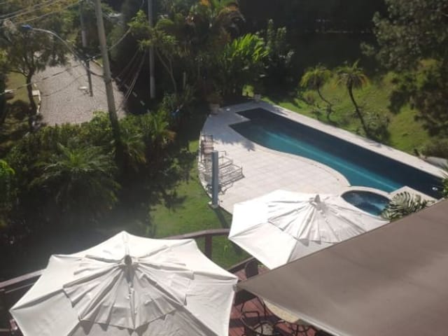 Casa com 3200m² 4 quartos e 4 banheiros, à venda, no bairro Condomínio Refúgio dos Pinheiros em Itapevi