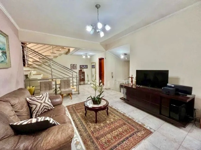 Casa com 420m² 4 quartos e 7 banheiros, à venda, no bairro City América em São Paulo