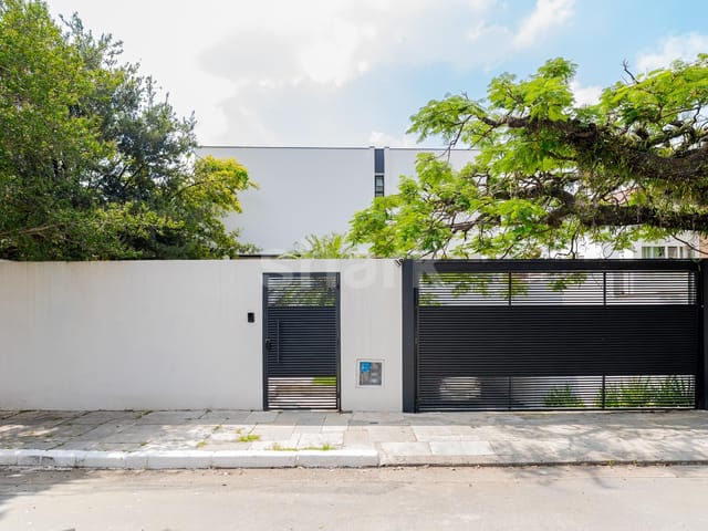 Casa com 450m² 5 quartos e 5 banheiros, à venda ou para alugar, no bairro Jardim das Bandeiras em São Paulo