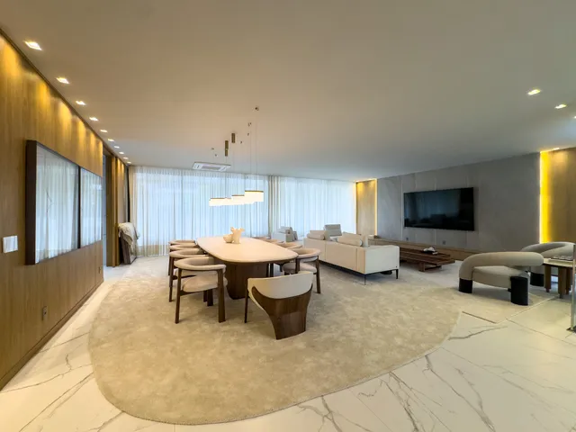 Casa com 1480m² 8 quartos e 12 banheiros, à venda, no bairro Barra da Tijuca em Rio de Janeiro