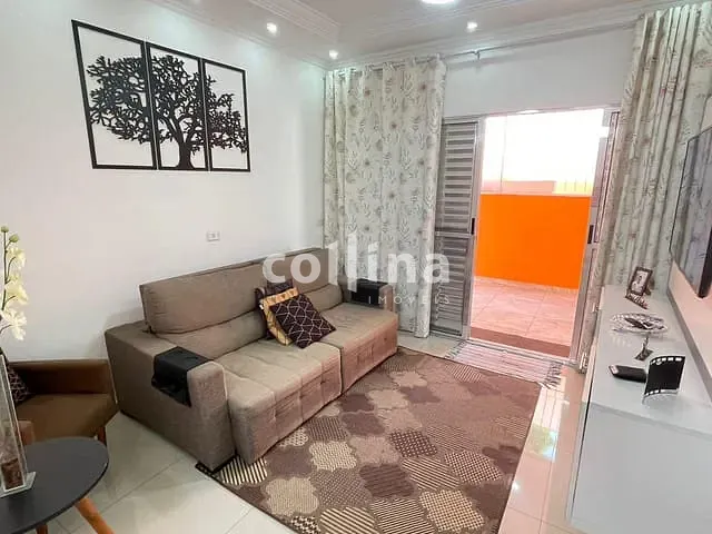 Casa com 270m² 2 quartos e 1 banheiro, à venda, no bairro Vila Martins em Carapicuíba