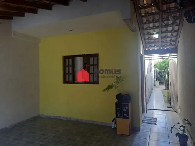 Casa com 125m², à venda, no bairro Conjunto Residencial Araretama em Pindamonhangaba