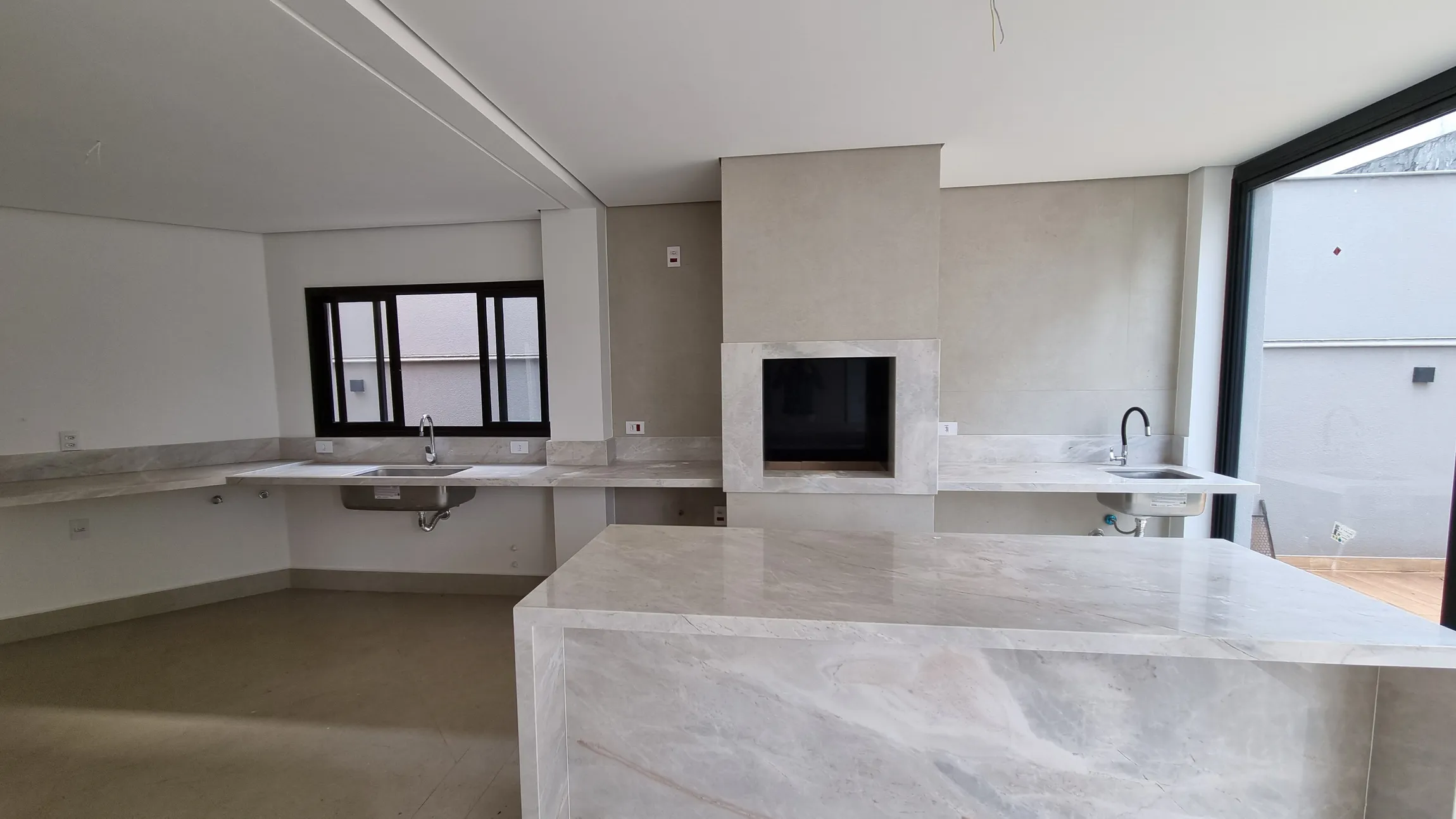 Casa, 4 quartos, 244 m² - Foto 6