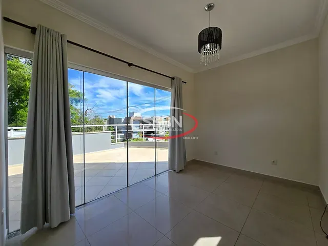 Casa com 390m² 3 quartos e 2 banheiros, à venda ou para alugar, no bairro Jardim Primavera em Nova Odessa