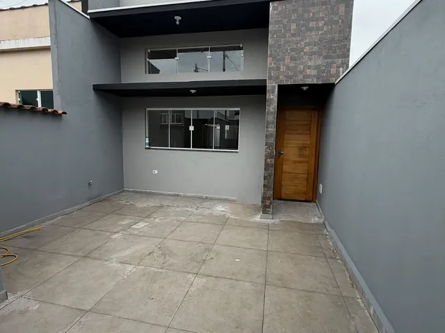Casa 3 quartos e 2 banheiros, para alugar, no bairro Extremaville em Extrema