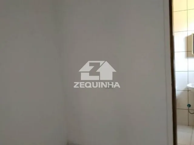 Casa com 180m² 2 quartos e 1 banheiro, à venda, no bairro Jardim Santa Maria em Sao Roque