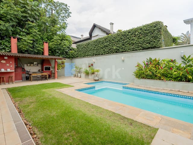 Casa com 480m² 4 quartos e 5 banheiros, à venda, no bairro Alphaville em Santana de Parnaíba