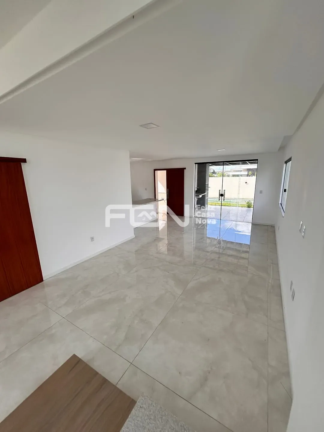 Casa, 4 quartos, 171 m² - Foto 2